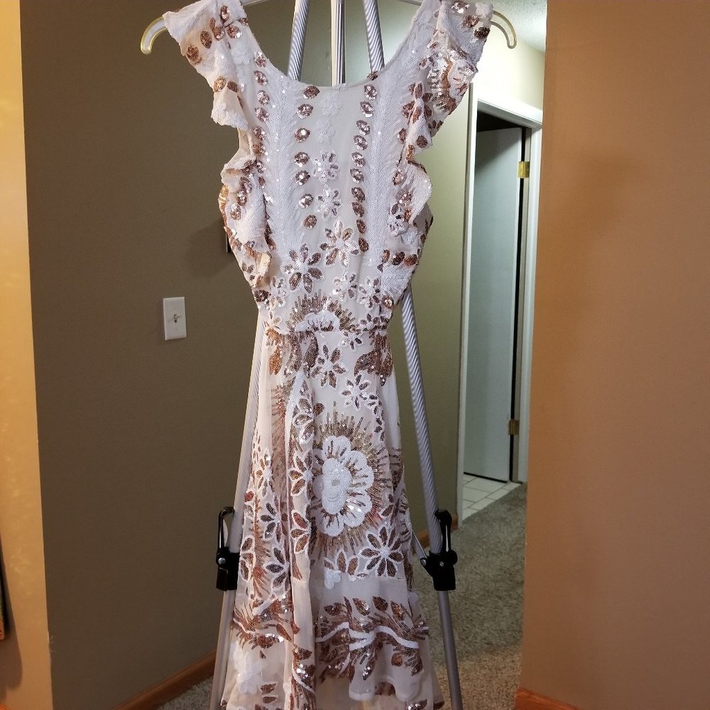 Selfie Leslie White Sequined Boho Dress Size S
